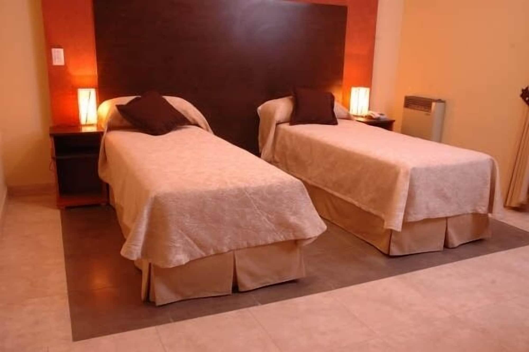 Hotel Aybal Сальта Экстерьер фото